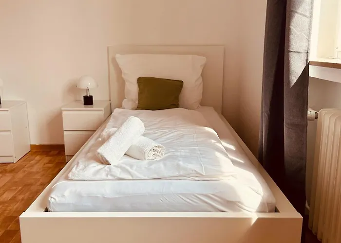 H6 Xl I 90m2 I 6 P I Wasch I Balkon I 公寓